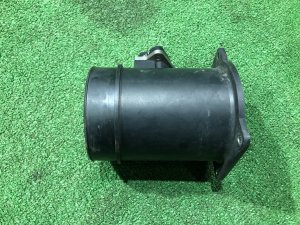 Датчик расхода воздуха МАФ 22680AA301 22794AA010 SUBARU LEGACY