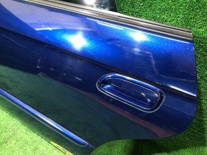 Дверь задняя левая SUBARU LEGACY OEM 60400AE410 BH5 2000 BLEU 95H