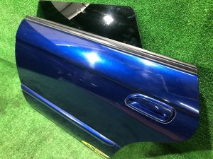 Дверь задняя левая SUBARU LEGACY OEM 60400AE410 BH5 2000 BLEU 95H