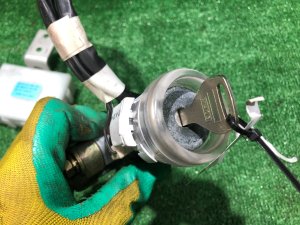 Замок зажигания Комплект замков SUBARU LEGACY OEM 57491AE541 BH5 2000 BLEU 95H