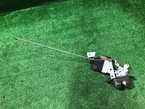 Замок пятой двери 60319FA200 SUBARU LEGACY