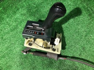 Селектор акпп SUBARU LEGACY OEM 35111AE020 35126AE020 BH5 2000