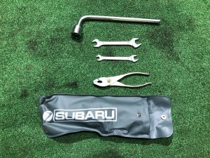 Набор инструментов 97010AA020 SUBARU LEGACY