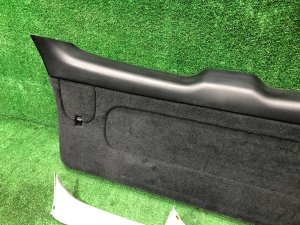 Обшивка пятой двери SUBARU LEGACY OEM 94320AE011NS 94310AE030OB 94310AE000OB BH5 2000 BLEU 95H
