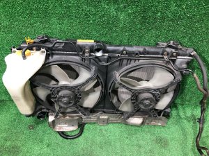 Радиатор двигателя SUBARU LEGACY OEM 45111AE021 BH5 2000 EJ206 AT