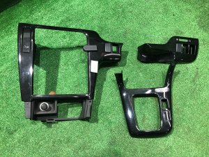 Рамка магнитофона комплект Черный 66060AE280 66150AE190 66050AE060 SUBARU LEGACY