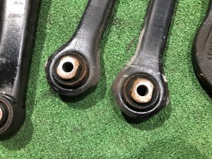 ปีกนกหลัง SUBARU LEGACY OEM 20250AE010 20250AE020 20250AE040 20250AE000 BH5 2000 EJ206 AT