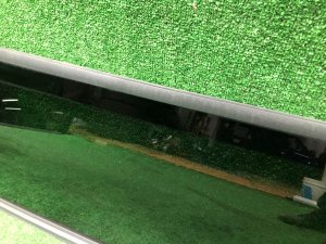 Стекло багажника правое целый молдинг SUBARU LEGACY OEM 65210AE040NB BH5 2000