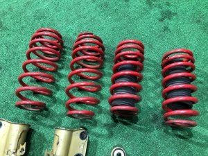 Стойки EIFEL SUBARU LEGACY OEM 20310AE220 20310AE230 20365AE070 20380AE300 BH5 2000 EJ206 AT