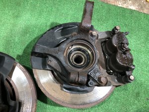 Ступицы передние SUBARU LEGACY OEM 28052AA000 26310AC040 26292AE020 26292AE030 BH5 2000 EJ206 AT