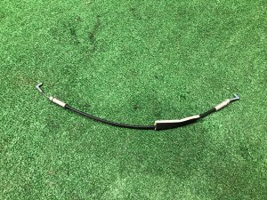 Тросик пятой двери 63032AE000 SUBARU LEGACY