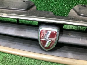 Решетка радиатора SUBARU LEGACY OEM 91061AC201 BD5 1998 White 51E