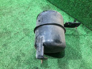 Вакуумный ресивер SUBARU LEGACY OEM 16103AA045 BD5 1998 EJ20R