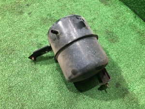 Вакуумный ресивер SUBARU LEGACY OEM 16103AA045 BD5 1998 EJ20R