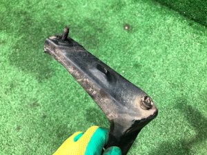 Крепление переднего бампера левое SUBARU LEGACY OEM 57714AC050 BD5 1998 White 51E