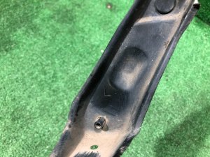 Крепление переднего бампера левое SUBARU LEGACY OEM 57714AC050 BD5 1998 White 51E