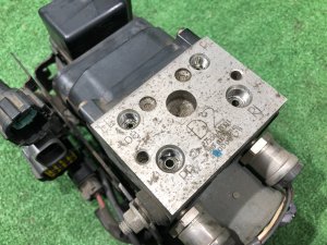 Блок abs VDC SUBARU LEGACY LANCASTER OEM 27539AE001 BHE BH9 2002 EZ30