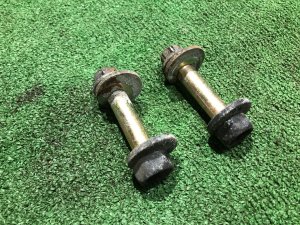 Болты развальные задние 901700122 902350006 903100171 20560AA011 SUBARU LEGACY LANCASTER