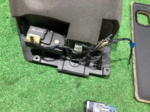 Вентилятор багажника комплект с кнопкой и фишкой SUBARU LEGACY LANCASTER OEM 72710AE000 BHE BH9 BH5 2002 EZ30