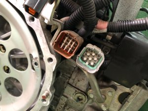 エンジン SUBARU LEGACY LANCASTER OEM 10100BH340 11008AA830 BHE BEE 2002 EZ30