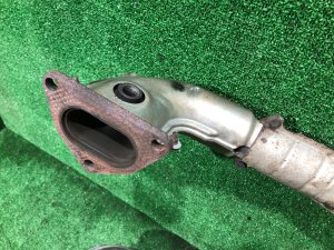 Катализатор SUBARU LEGACY LANCASTER OEM 44101AE040 44101AE050 BHE BEE 2002 EZ30