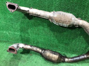 Катализатор SUBARU LEGACY LANCASTER OEM 44101AE040 44101AE050 BHE BEE 2002 EZ30