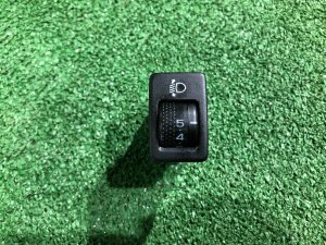 Кнопка корректора фар 83011AE010 SUBARU LEGACY LANCASTER