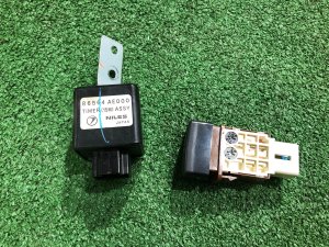 Interruptor do desembaciador dianteiro c реле SUBARU LEGACY LANCASTER OEM 83001AE020 86564AE000 BHE BH9 BH5 2002 EZ30