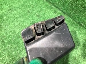 Крепление заднего бампера правое SUBARU LEGACY LANCASTER OEM 57707AE060 BHE BH9 BH5 2002 SILVER/GREY 1U2