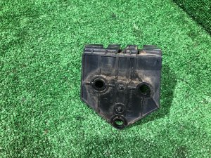 Крепление заднего бампера правое SUBARU LEGACY LANCASTER OEM 57707AE060 BHE BH9 BH5 2002 SILVER/GREY 1U2