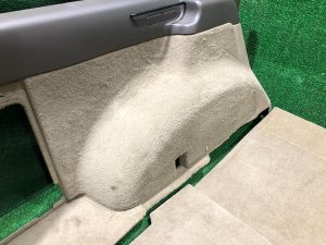 Обшивка багажника SUBARU LEGACY LANCASTER OEM 94047AE020AD 94047AE030AD 95066AE030GG 95066AE020GG BHE BH9 2002 SILVER/GREY 1U2