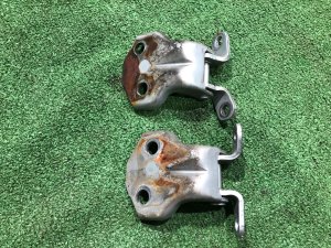 Dobradiças da porta dianteira direita SUBARU LEGACY LANCASTER OEM 61220AC000 61220AC010 BHE BH9 BH5 2002 SILVER/GREY 1U2
