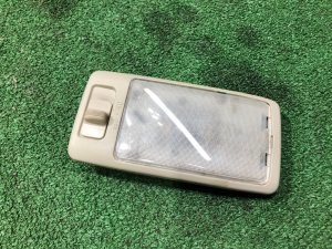 Плафон салона центральный 84601AE000GF SUBARU LEGACY LANCASTER