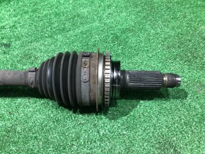 Привод передний SUBARU LEGACY LANCASTER OEM 28021AC200 BHE BH9 BH5 BE5 BE9 BEE 2002 EZ30