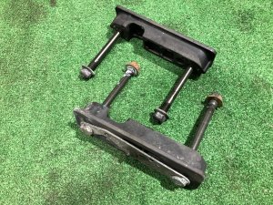 Проставки передние 20511AE000 20510AE030 SUBARU LEGACY LANCASTER