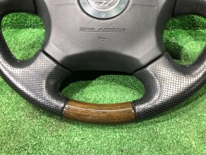 Руль MOMO темное дерево SUBARU LEGACY LANCASTER OEM 34311AE310 BHE BH9 BH5 2002 SILVER/GREY 1U2