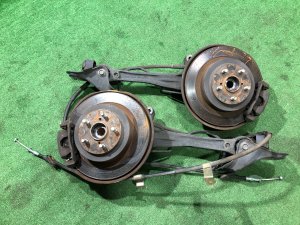 Ступицы задние 28462AE011 28474AE000 20252AE001 26700AE030 SUBARU LEGACY LANCASTER