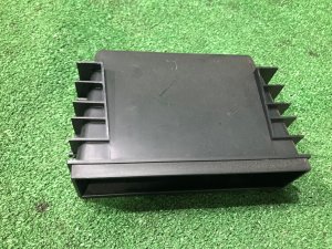 Кармашек под магнитофон SUBARU LEGACY OEM 66511FA070 BH5 2000 BLEU 95H