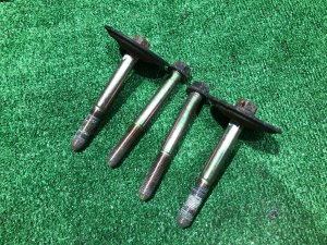 Болты задней балки SUBARU LEGACY OEM 901000179 BH5 2000