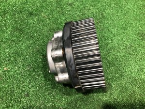 Шкив распредвала впускной правый SUBARU WRX STI OEM 13320AA001 VAB 2015 EJ20Y MT6