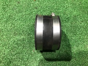 Патрубок интеркулера центр SUBARU WRX STI VAB 2015 EJ20Y MT6