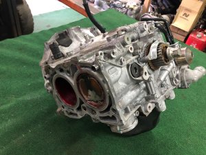 Блок цилиндров SUBARU WRX STI OEM 11008AB210 VAB 2015 EJ20Y MT6