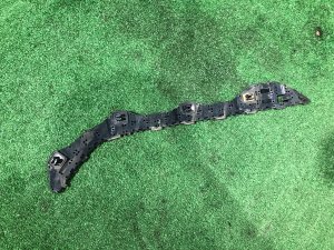 Крепление заднего бампера правое SUBARU WRX STI OEM 57707VA110 VAB 2015 Blue Pearl K7X