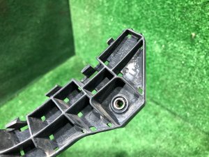 Крепление заднего бампера левое SUBARU WRX STI OEM 57707VA120 VAB 2015 Blue Pearl K7X