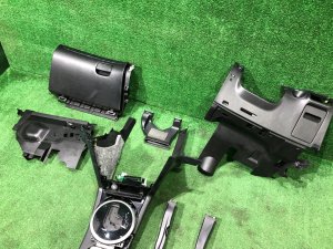 Бардачок подлокотник свап SUBARU OUTBACK OEM 92114AG120JC, 92113AG051JC, 66150AG140JC, 66120AG101JC BPE 2008 Silver Metallic C6Z