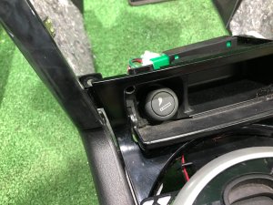 Бардачок подлокотник свап SUBARU OUTBACK OEM 92114AG120JC, 92113AG051JC, 66150AG140JC, 66120AG101JC BPE 2008 Silver Metallic C6Z