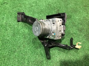 Блок abs SUBARU OUTBACK OEM 27596AG212 BPE 2008 EZ30D AT