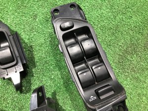 Блок управления стеклоподъемниками SUBARU OUTBACK OEM 83071AG090 83071AG040 BPE 2008 EZ30D AT
