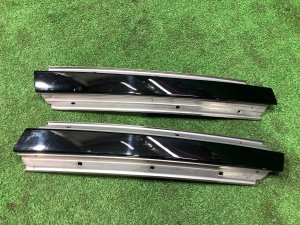 Молдинги боковые стоек внешние 63563AG000, 63563AG010 SUBARU OUTBACK