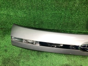 Накладка пятой двери SUBARU OUTBACK OEM 91710AG020MD, 91710AG021MD BPE 2008 Silver Metallic C6Z